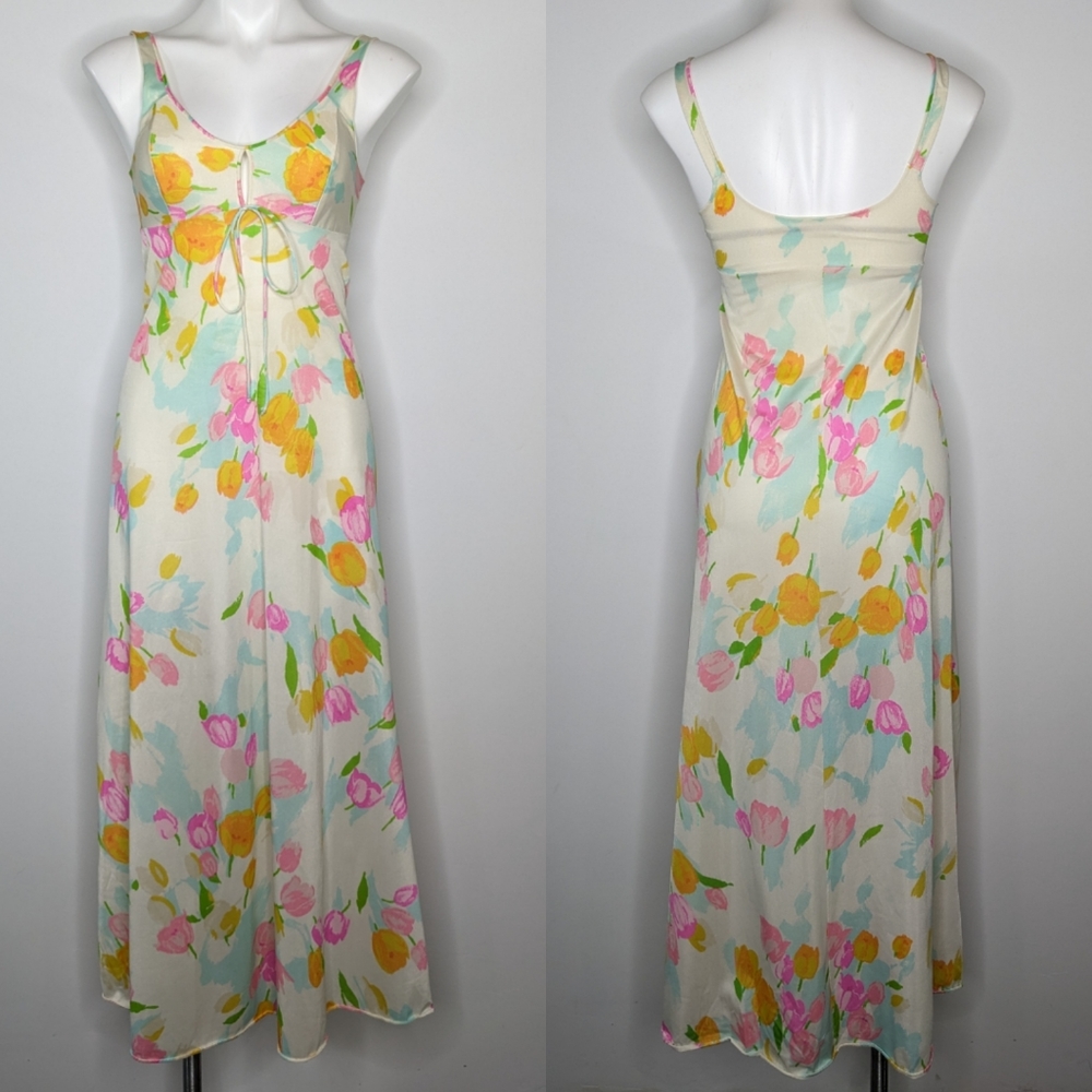 Vintage Olga white orange pink blue floral nightgown XS/S